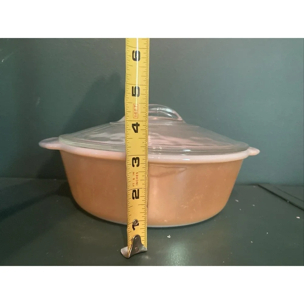 Vintage Anchor Hocking Fire King Peach Luster 2‎ Quart Casserole Dish & Lid